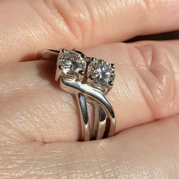 Moissanite Fire Crossover Band Ring - Picture 2 of 12